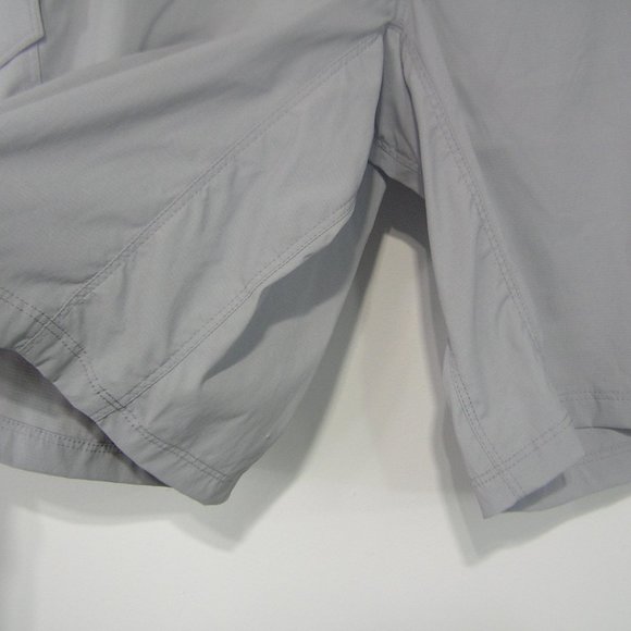 L.L. Bean Bermuda Shorts Cargo Pocket LARGE - Picture 6 of 10